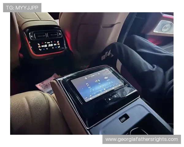 奔驰网上娱乐服务全面解析，助你轻松掌握最新娱乐资源与使用技巧